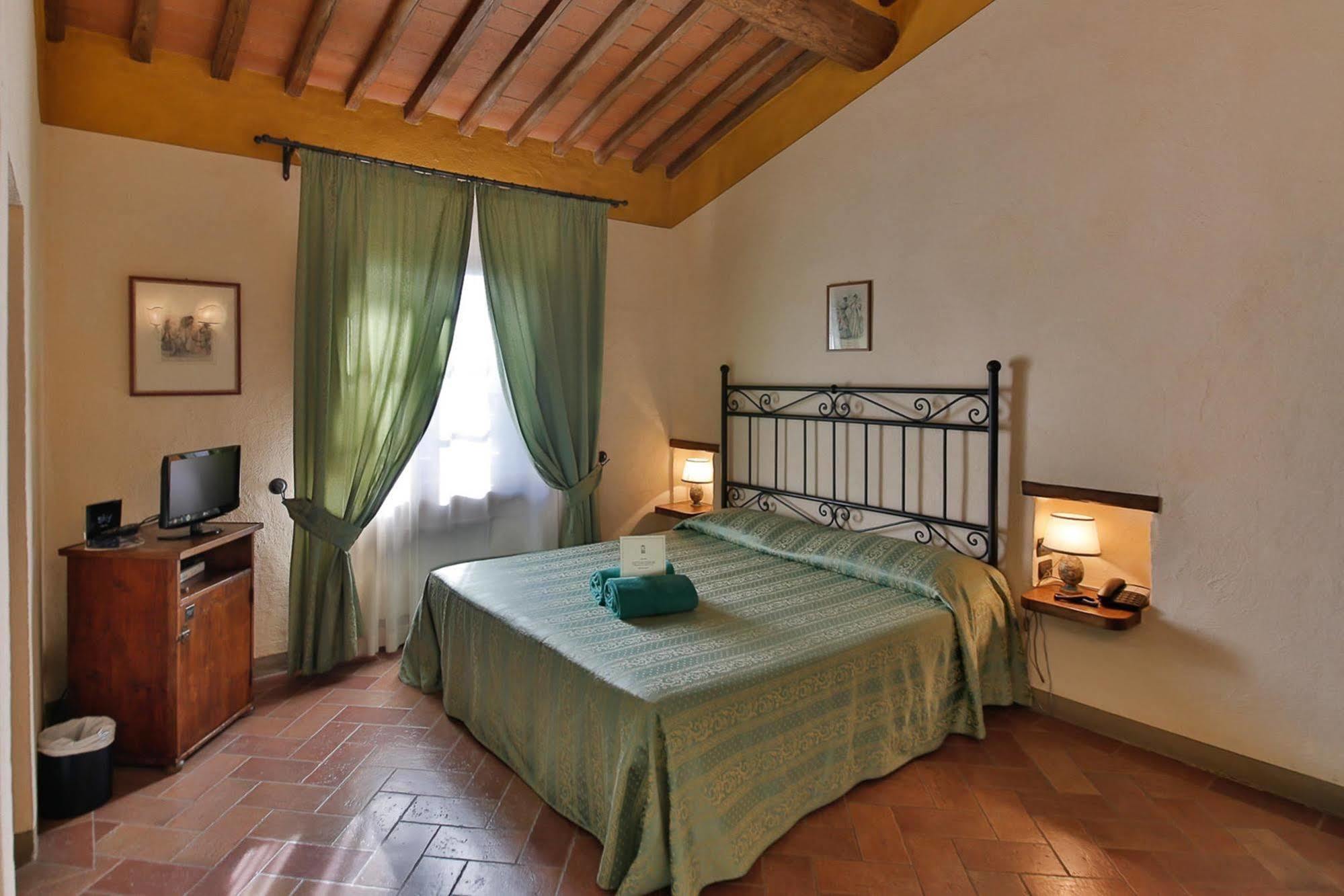 Hotel Le Pozze Di Lecchi Гайоле-ін-К'янті Екстер'єр фото