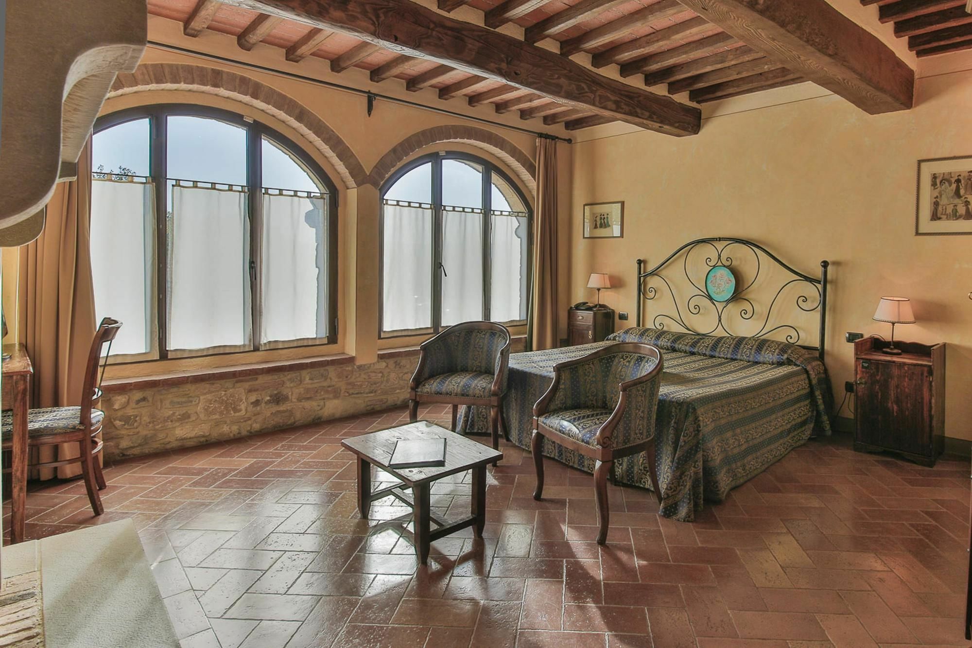 Hotel Le Pozze Di Lecchi Гайоле-ін-К'янті Екстер'єр фото